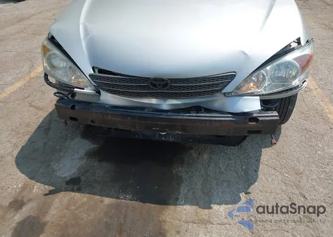 2002 Toyota Camry Le from USA, damaged, VIN 4T1BE32K02U512603